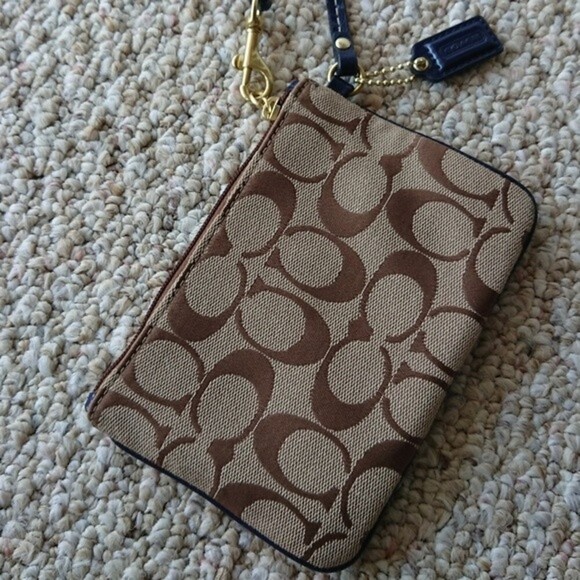 Coach navy blue stripe Signature Wristlet - Picture 2 of 9